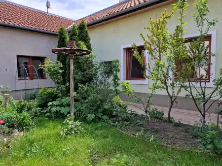 Eladó házrész, Budapest, XV. kerület 2 szoba 66 m² 69 M Ft